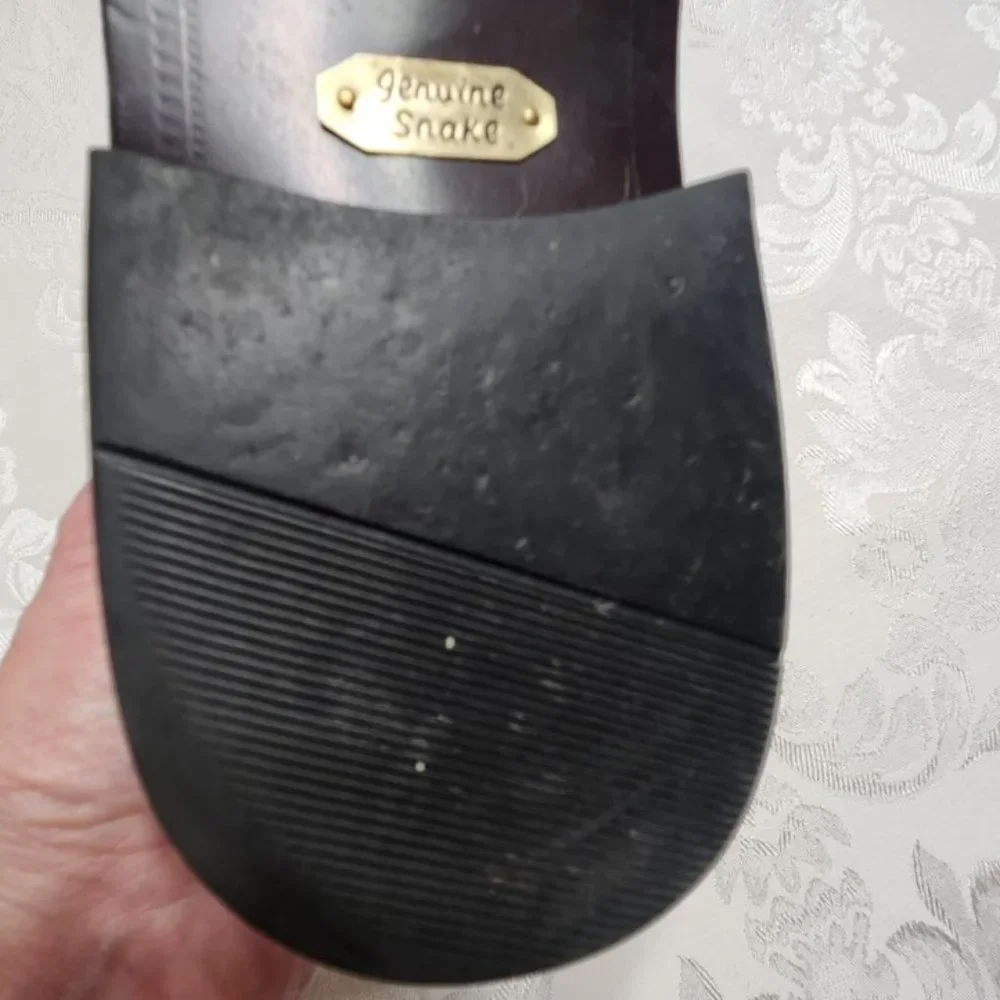 Men's Stacy Adams Black Snakeskin and Leather Tassel Slip-on Dress Loafer - Picture 12 of 12